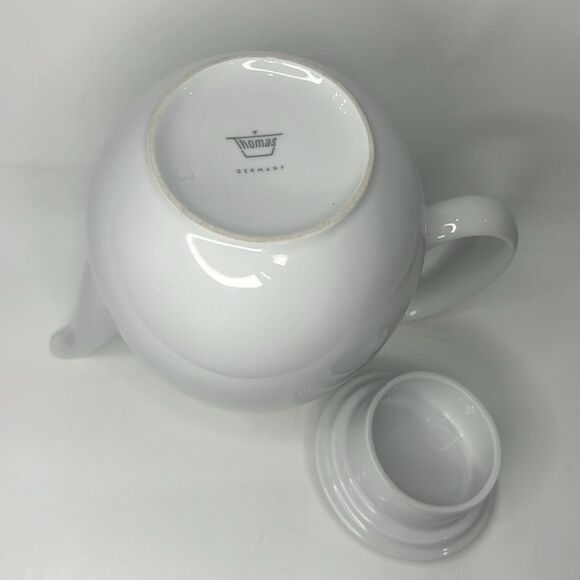 Thomas Germany Coffee Tea Pot With Lid White Floral Porcelain 7 1/4 Inches Tall - Picture 5 of 5